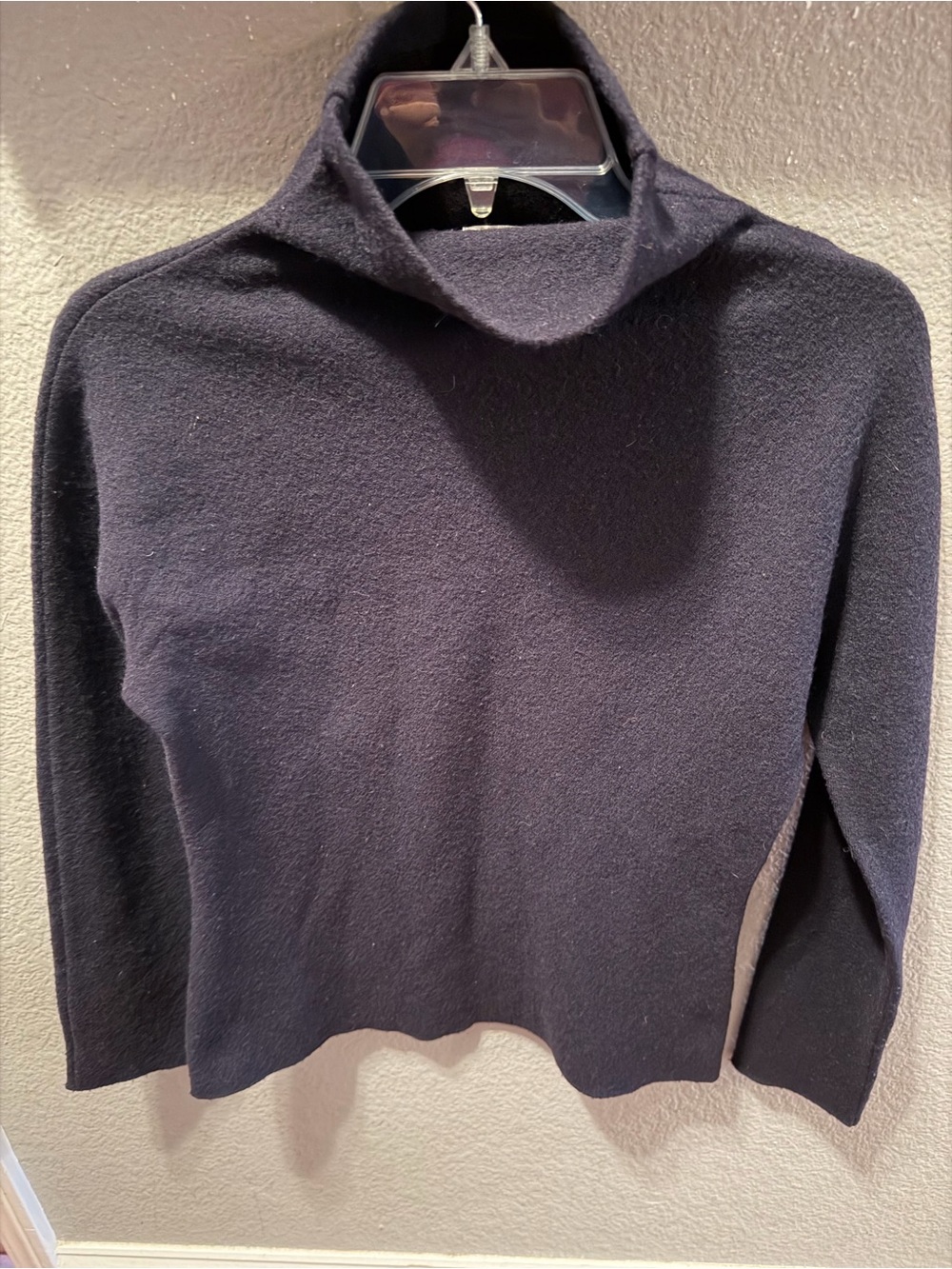 DKNY Wool Blend Funnel Neck Sweater Midnight Navy Women’s Small Minimalist